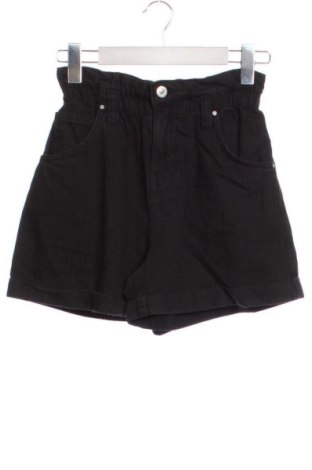 Дамски къс панталон Bershka, Размер XS, Цвят Черен, Цена 9,00 €, #136931301