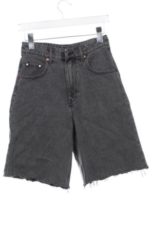 Γυναικείο κοντό παντελόνι H&M, Μέγεθος XS, Χρώμα Γκρί, Τιμή 8,26 €, #136869733