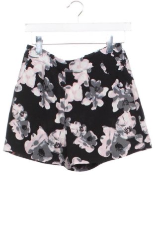 Pantaloni scurți de femei Unbranded, Mărime M, Culoare Multicolor, Preț 43,41 Lei, #136869886