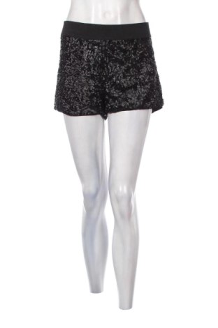 Pantaloni scurți de femei Stradivarius, Mărime XL, Culoare Negru, Preț 53,99 Lei, #136929633