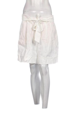 Pantaloni scurți de femei Marc Cain, Mărime L, Culoare Alb, Preț 230,99 Lei, #136930468