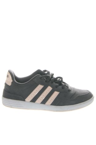 Дамски обувки Adidas, Размер 37, Цвят Сив, Цена 65,00 €, #136873839