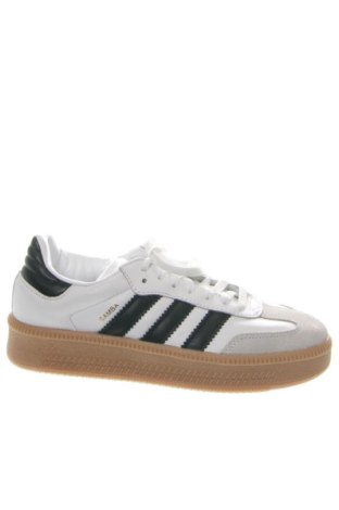 Дамски обувки Adidas, Размер 37, Цвят Многоцветен, Цена 84,36 €, #136898015