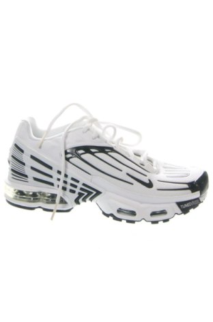 Дамски обувки Air Jordan Nike, Размер 37, Цвят Бял, Цена 84,36 €, #136897501