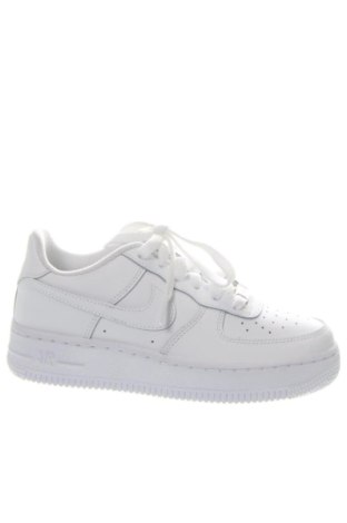 Дамски обувки Air Jordan Nike, Размер 35, Цвят Бял, Цена 107,37 €, #136918772