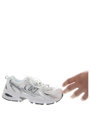 Дамски обувки New Balance, Размер 40, Цвят Многоцветен, Цена 104,81 €, #136898617