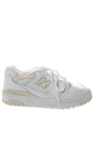 Дамски обувки New Balance, Размер 38, Цвят Бял, Цена 80,78 €, #136899313