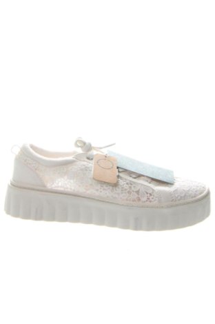 Дамски обувки Roxy, Размер 39, Цвят Бял, Цена 60,33 €, #136876873