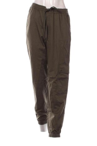 Γυναικείο παντελόνι Camel Active, Μέγεθος XL, Χρώμα Πράσινο, Τιμή 22,30 €, #136866725
