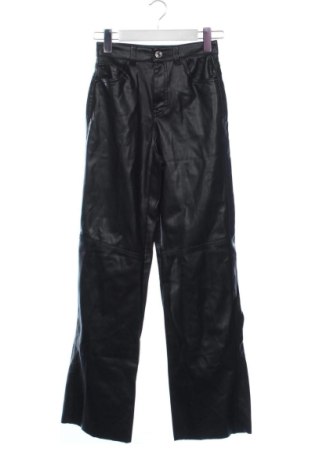 Pantaloni de femei Bershka, Mărime XXS, Culoare Negru, Preț 78,99 Lei, #136001052