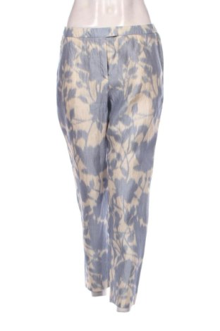 Pantaloni de femei Escada, Mărime M, Culoare Multicolor, Preț 484,83 Lei, #136751924