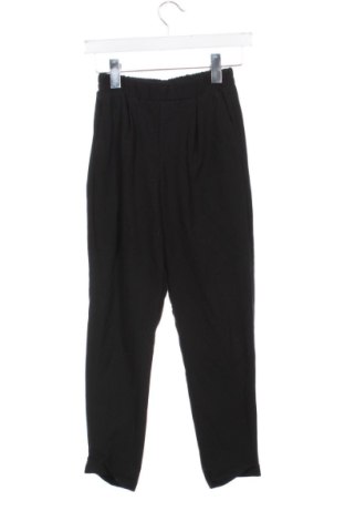 Damskie spodnie Bershka, Rozmiar XS, Kolor Czarny, Cena 107,65 zł, #136867635