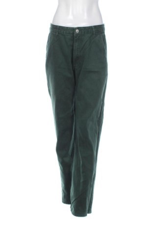 Damskie spodnie Pull&Bear, Rozmiar M, Kolor Zielony, Cena 53,58 zł, #136900905