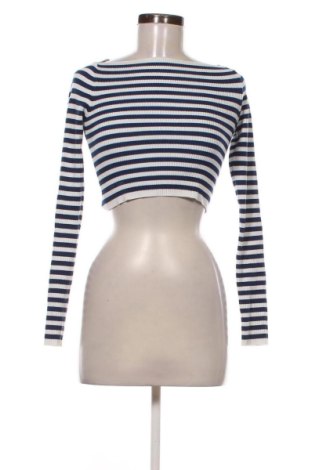Damenpullover Pull&Bear, Größe S, Farbe Mehrfarbig, Preis 9,00 €, #136901465