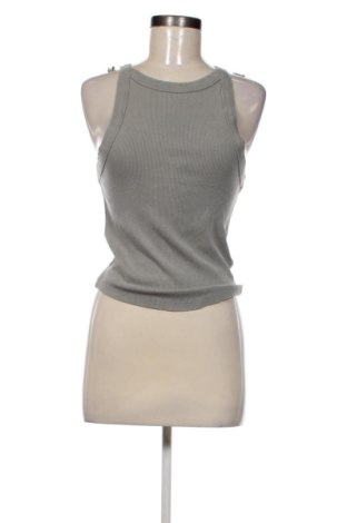 Дамски топ Pull&Bear, Размер M, Цвят Зелен, Цена 19,42 €, #136954737