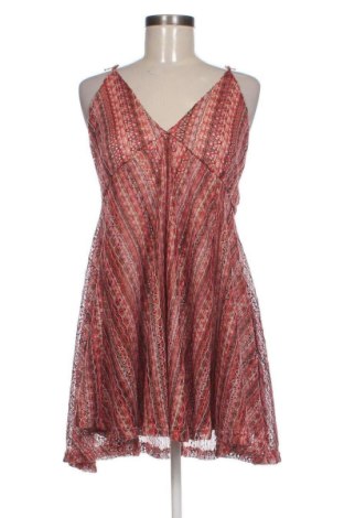 Дамски топ Pull&Bear, Размер M, Цвят Многоцветен, Цена 24,03 €, #136956634