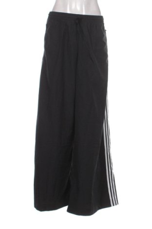 Dámske tepláky Adidas, Veľkosť M, Farba Čierna, Cena  49,95 €, #136943259