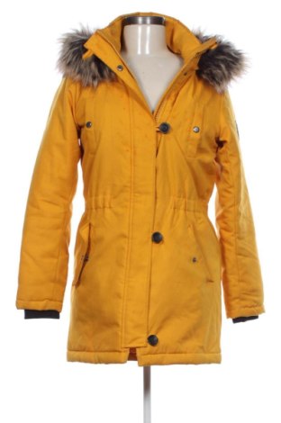 Дамско яке ONLY, Размер S, Цвят Оранжев, Цена 21,47 €, #136635851