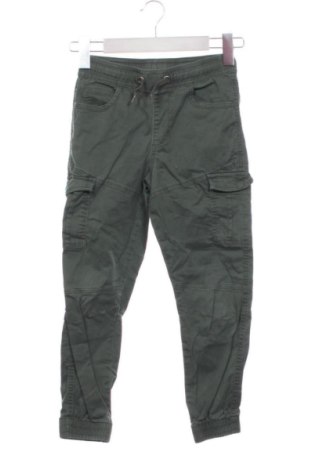 Παιδικό παντελόνι Dunnes Stores, Μέγεθος 7-8y/ 128-134 εκ., Χρώμα Πράσινο, Τιμή 8,99 €, #136762664