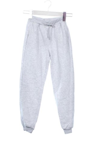 Gyerek sport nadrág LC Waikiki, Méret 6-7y / 122-128 cm, Szín Szürke, Ár 2 789 Ft, #136797884