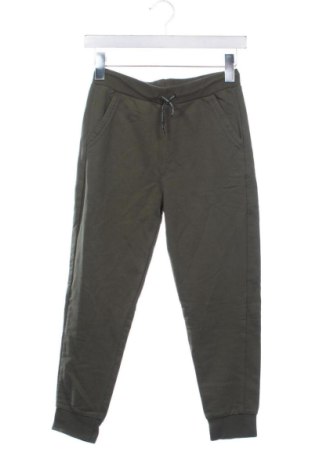 Gyerek sport nadrág LC Waikiki, Méret 8-9y / 134-140 cm, Szín Zöld, Ár 2 639 Ft, #136798161