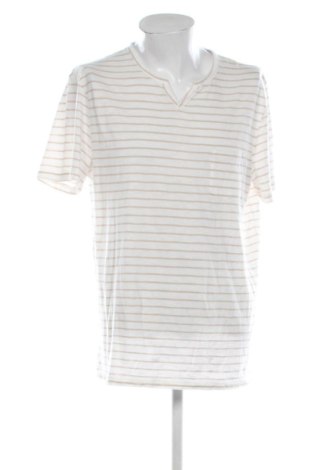 Ανδρικό t-shirt Manguun, Μέγεθος XXL, Χρώμα Πολύχρωμο, Τιμή 10,00 €, #136911227