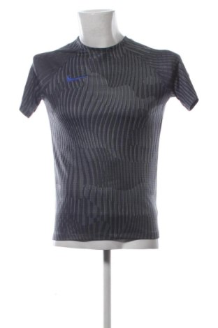 Pánske tričko  Nike, Veľkosť S, Farba Sivá, Cena  18,95 €, #136930053