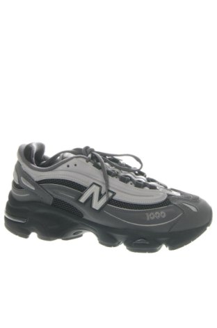 Мъжки обувки New Balance, Размер 42, Цвят Сив, Цена 104,81 €, #136893872