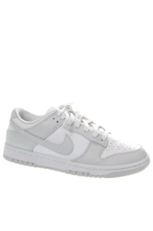 Мъжки обувки Nike, Размер 42, Цвят Многоцветен, Цена 104,81 €, #136917551