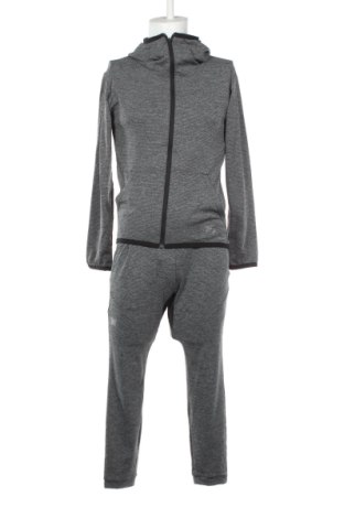 Férfi sport szett Adidas, Méret S, Szín Szürke, Ár 22 259 Ft, #136866283