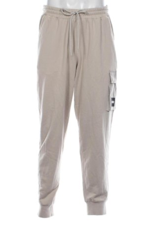 Мъжко спортно долнище PUMA, Размер L, Цвят Бежов, Цена 28,63 €, #136835010