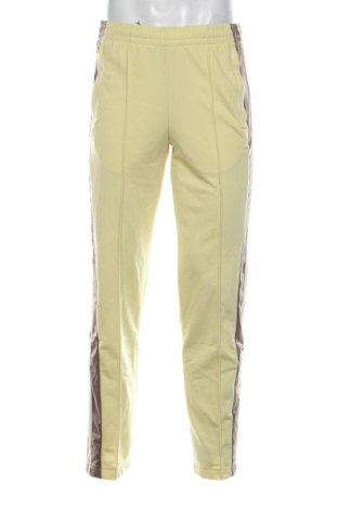 Мъжко спортно долнище Adidas, Размер S, Цвят Жълт, Цена 44,99 €, #136878931