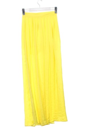Spódnica Pull&Bear, Rozmiar XXS, Kolor Żółty, Cena 40,99 zł, #136823920