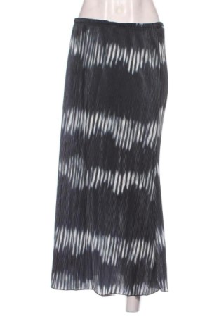 Fustă SHEIN, Mărime M, Culoare Multicolor, Preț 42,81 Lei, #136756611