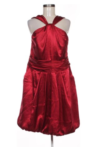 Ruha David's Bridal, Méret S, Szín Piros, Ár 25 444 Ft, #136877527