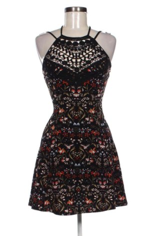 Φόρεμα Material Girl, Μέγεθος S, Χρώμα Πολύχρωμο, Τιμή 13,00 €, #136888135