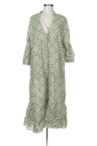 Рокля Zara, Размер XL, Цвят Многоцветен, Цена 24,54 €, #136899399