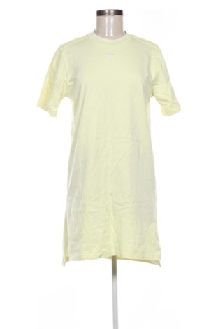 Φόρεμα Adidas, Μέγεθος L, Χρώμα Κίτρινο, Τιμή 36,00 €, #136914818