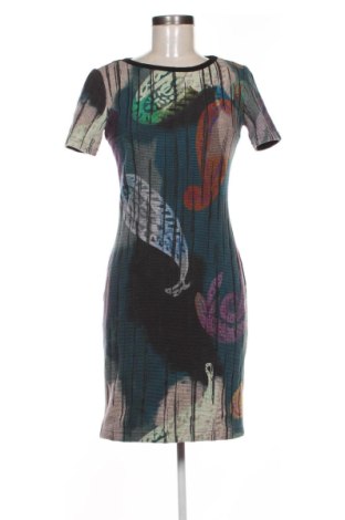 Φόρεμα Daphne, Μέγεθος M, Χρώμα Πολύχρωμο, Τιμή 17,00 €, #136915705
