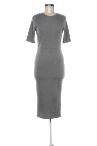 Rochie Pull&Bear, Mărime L, Culoare Gri, Preț 85,99 Lei, #136923865