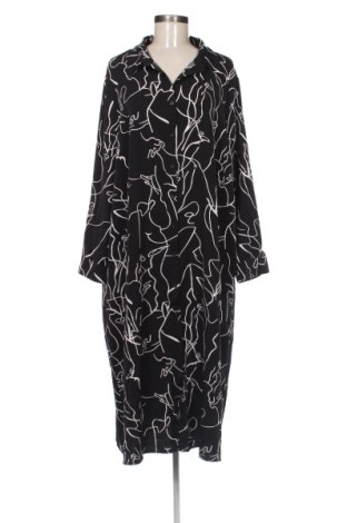 Φόρεμα SHEIN, Μέγεθος XXL, Χρώμα Πολύχρωμο, Τιμή 31,68 €, #136924201