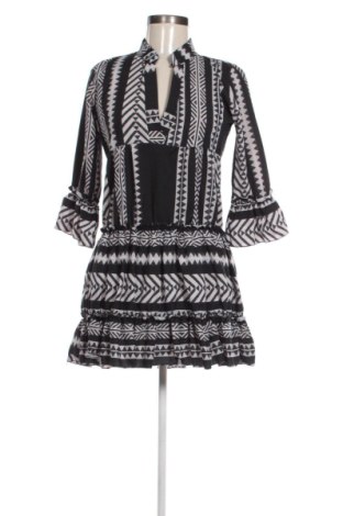 Kleid Unbranded, Größe M, Farbe Mehrfarbig, Preis 16,00 €, #136929293