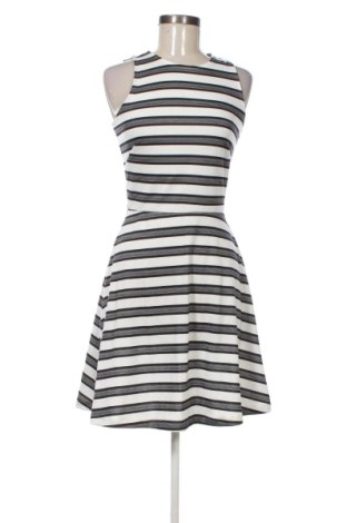 Rochie H&M, Mărime S, Culoare Multicolor, Preț 70,99 Lei, #136939077