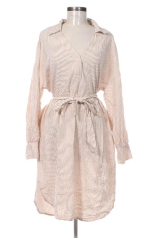 Rochie Hema, Mărime M, Culoare Multicolor, Preț 29,99 Lei, #136945673