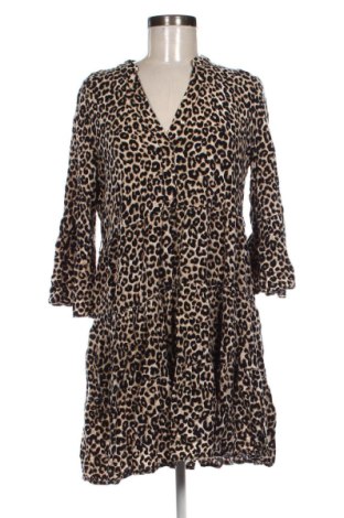 Рокля Vero Moda, Размер M, Цвят Многоцветен, Цена 9,71 €, #136960570