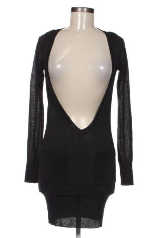 Φόρεμα Bershka, Μέγεθος M, Χρώμα Μαύρο, Τιμή 10,00 €, #136708991