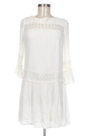 Kleid ONLY, Größe M, Farbe Weiß, Preis 16,99 €, #136838596