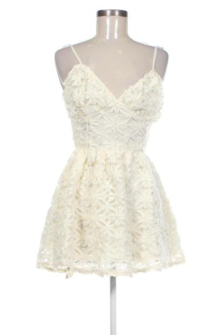 Rochie SHEIN, Mărime XS, Culoare Ecru, Preț 156,40 Lei, #136847850