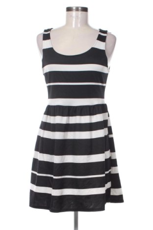 Φόρεμα One Clothing, Μέγεθος S, Χρώμα Πολύχρωμο, Τιμή 19,99 €, #136902315