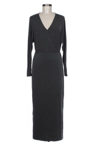 Φόρεμα Y.A.S, Μέγεθος M, Χρώμα Γκρί, Τιμή 23,00 €, #136908702